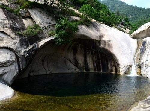 隐藏在河南深山中的野生景点，不要门票，吃住一天居然只要几十块