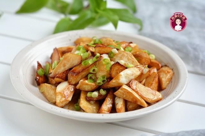 这菜比肉还贵,常吃补钙、强筋骨,就算家里再穷也要常给孩子吃