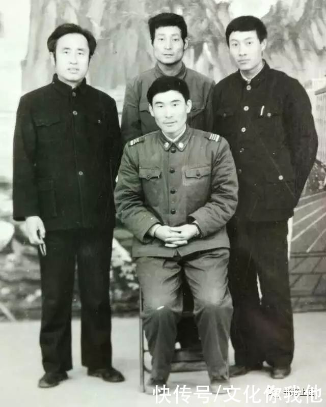 结交文人是一生的幸福