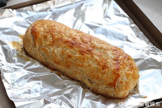 不用和面的懒人早餐饼，外皮酥脆、鲜嫩多汁，一口就让人欲罢不能