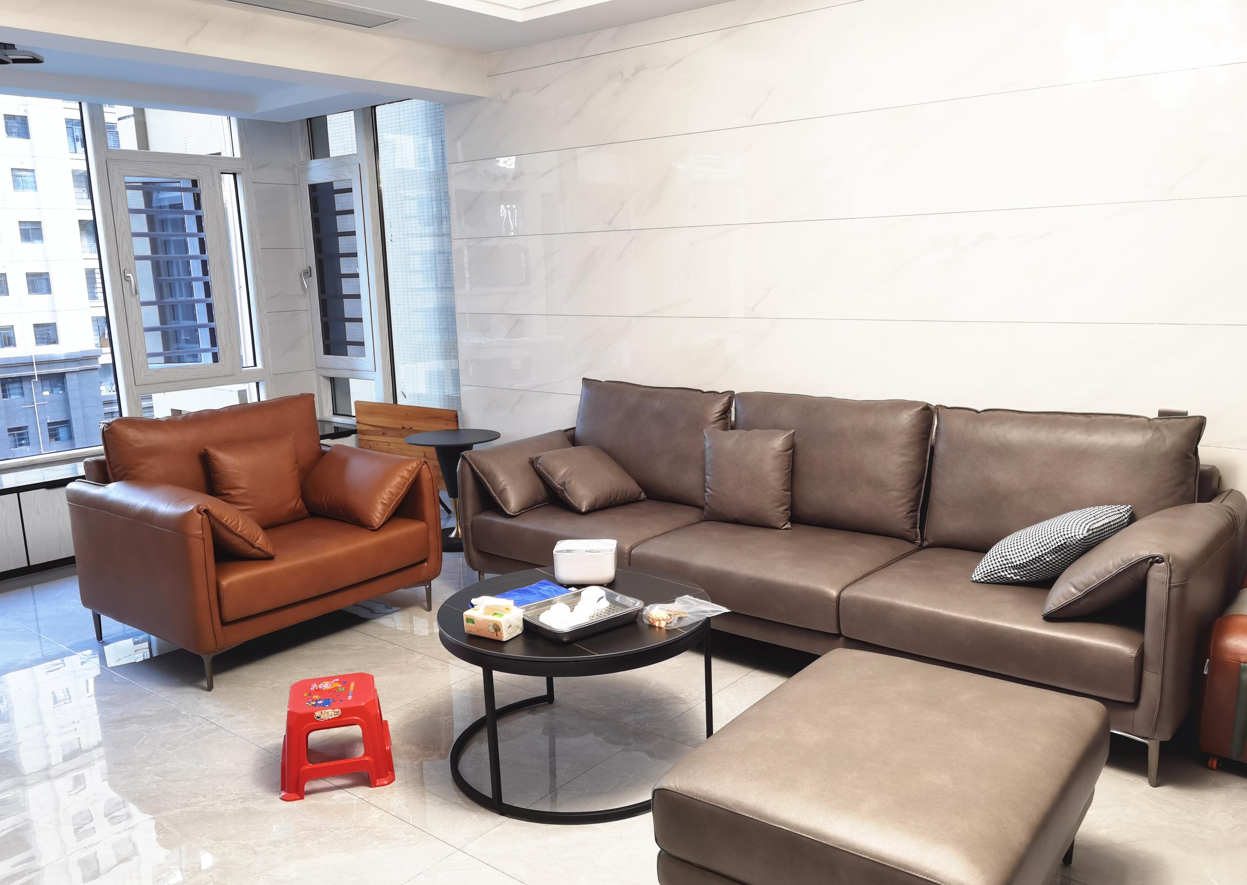 客厅|晒晒正在通风的新房，当初坚持全屋贴瓷砖，现在肠子都悔青了