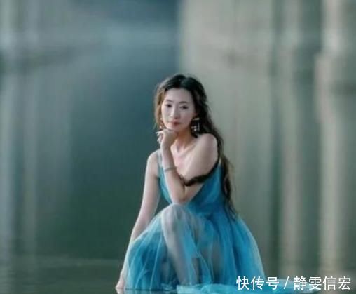 生香|多么美好生活在自己的童话世界里,岁月生香,纸短情长