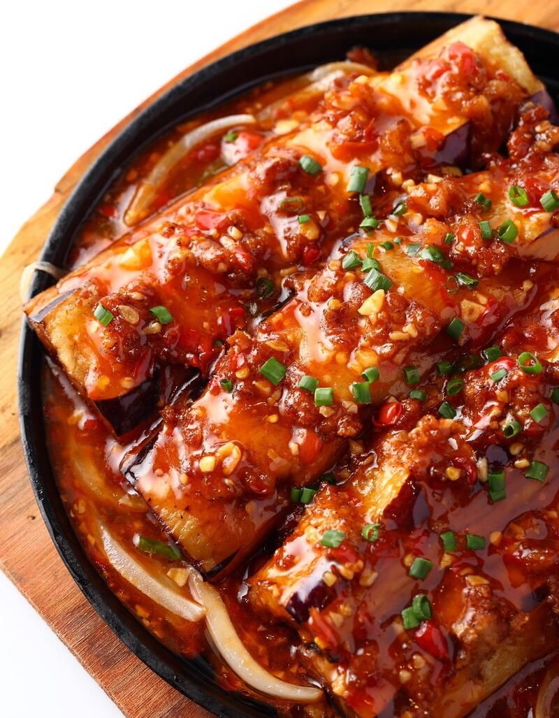 西红柿烧茄子，酸甜入味超下饭，汤汁拌饭，惊艳全场，做法很简单