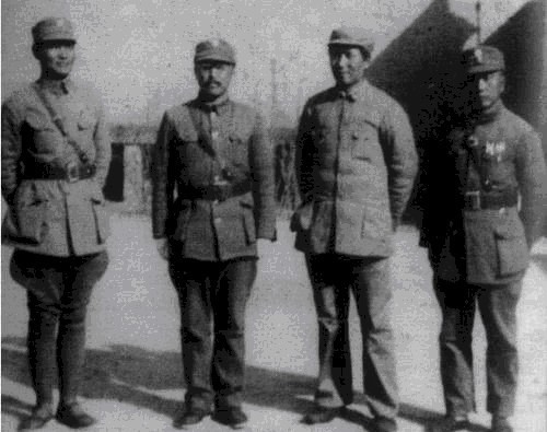 超级|此人当了总司令，一月丢失38座城池，引咎辞职后经商，成了超级富豪