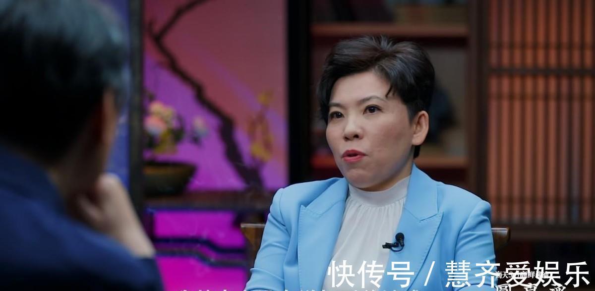 脱口秀|豆瓣9.2分，五星好评满屏飘，这档顶级脱口秀综艺凭什么这么横