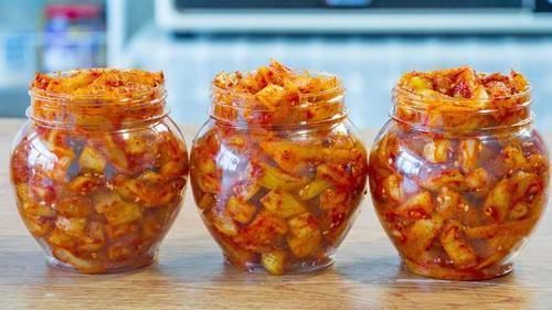 2分钟教你制作川味萝卜干，不用晒不用等，又脆又香，2天就能吃