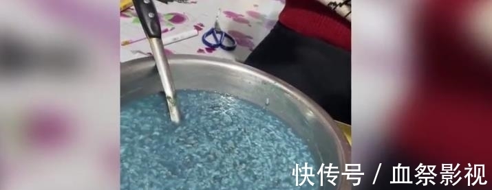 大米熬成蓝色引丈夫吐槽,蓝色的大米粥有没有毒?真相揭晓