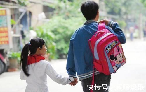 袒护|熊孩子踢坏影院屏幕,面对上万损失,家长:娃不懂事踢的!赔啥!