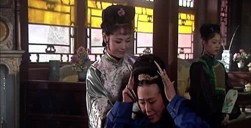 王朝|《康熙王朝》:苏麻喇姑侍奉康熙皇帝多年,为何却不愿嫁康熙为妃子呢?