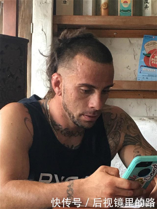 你能顶着这些发型中,任何一种正常生活吗(图二十张)