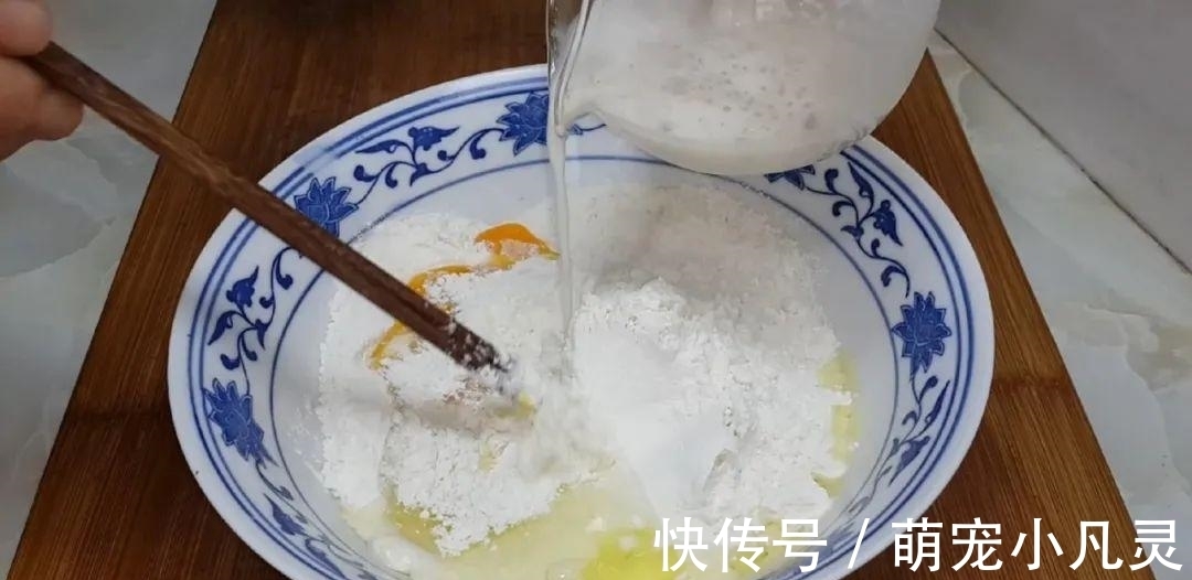 孩子|最近很火的面包做法，烤箱里一放，家里孩子一周吃五次，真的很好吃