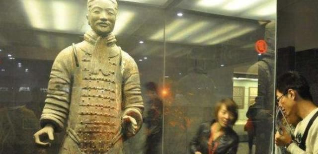 虎狼之师|古代名将为何都有啤酒肚？别再被腹肌迷惑了，真相和你想的不一样