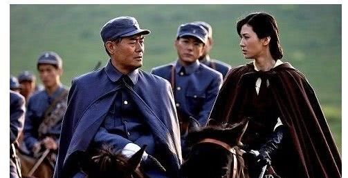 军团|西北军抗日名将孙连仲,内战部下先后起义,宁都起义给红军送了一个军团