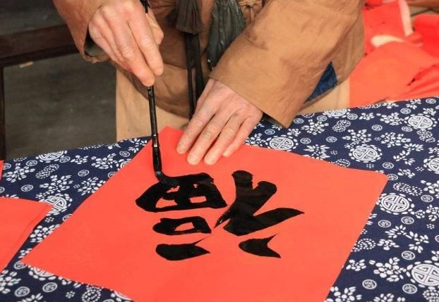  分钟|日本上联“本日飞机飞日本”，我国给出下联，分分钟打脸日本网友