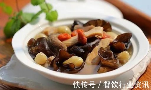 卤肥肠|20道砂锅精品,饭店必不可少,在家也能制作