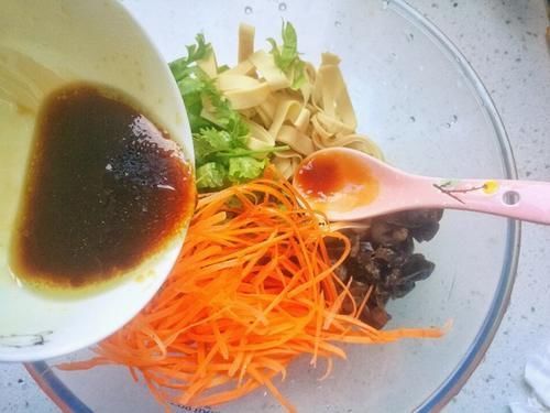 麻辣油|它是天然“刮油菜”,清肠刮油助排便,不用担心春节胖三斤