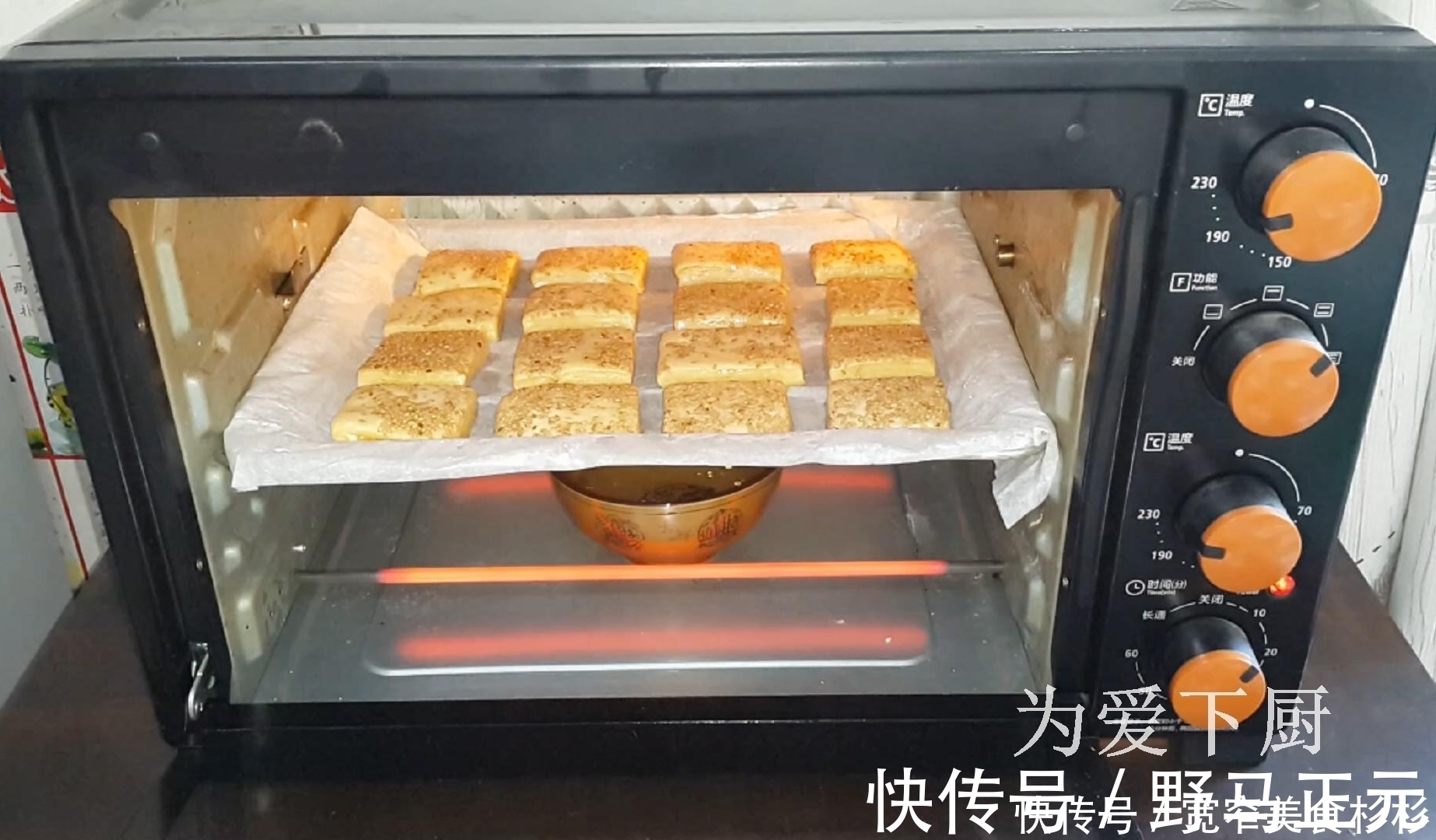 宝妈|在家面粉别烤面包了,大厨教你几招,比蛋糕烧饼还香,非常的美味
