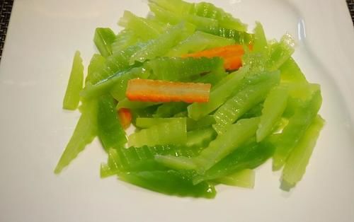 改善|女性想变美，年轻时候多吃的食物，改善气色，淡化皱纹，肌肤更好