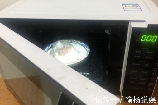 技巧|解冻猪肉有技巧,教您4个妙招,十分钟快速解冻,吃着和鲜肉一样