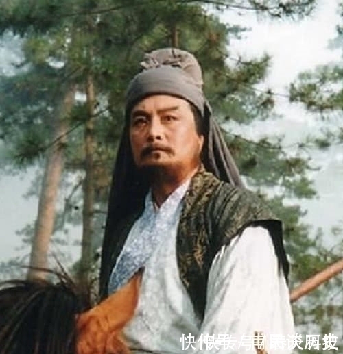 宋江@宋江每回说让位,总挑不敢接的人说,梁山有两人敢接,他不肯真让