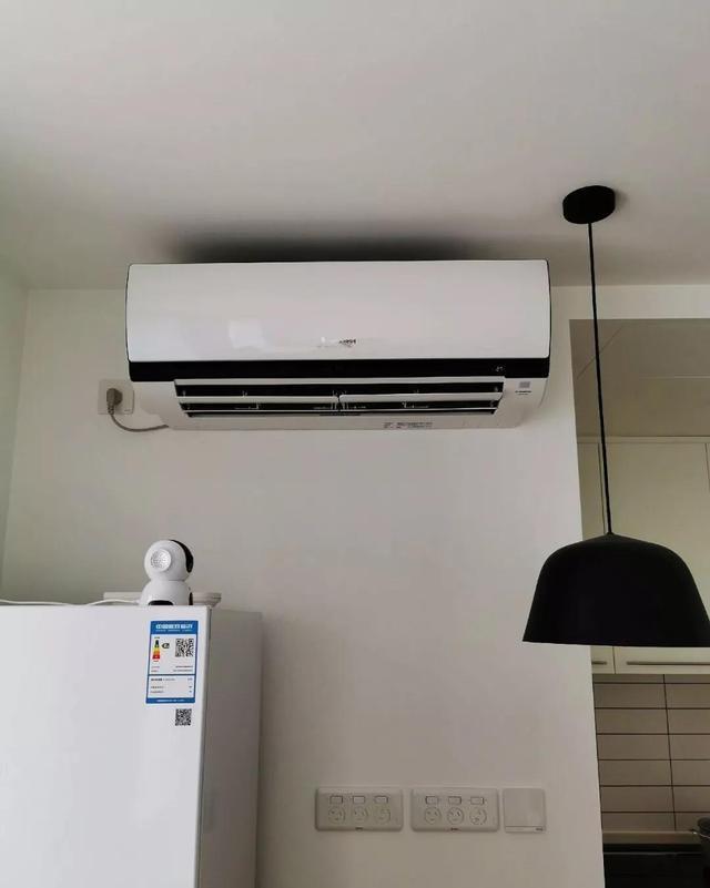 利用率|单身女主的40㎡小窝，全屋窗明几净、一尘不染，一个人住太爽了！