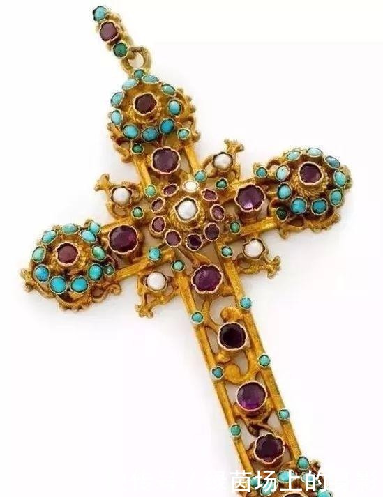 红宝石|女人世界的镇店之宝,奢华的首饰,除了材质特别设计更是堪称一流