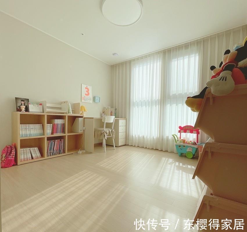 餐边柜|为了两个小公主，109㎡淘汰沙发和电视，温馨轻松的氛围惹人羡慕