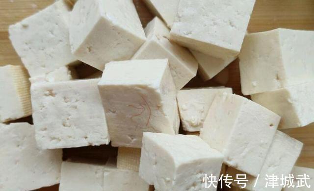 冬天，多给孩子做它吃，蒸一蒸营养又清淡，隔三差五吃滋补又保暖