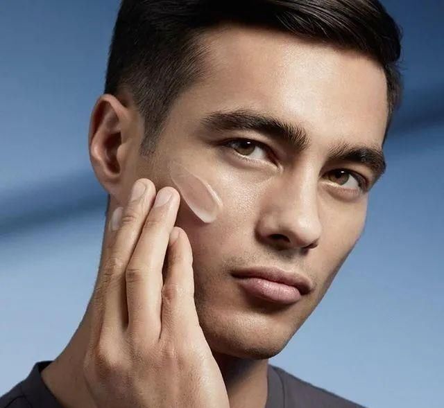 大帅哥|他是资生堂的最新男模面孔，欧亚混血独具风味