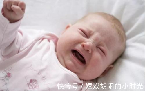 小娅|宝宝非要哭一顿才肯睡?家长先别觉得烦,读懂娃的小心思更重要
