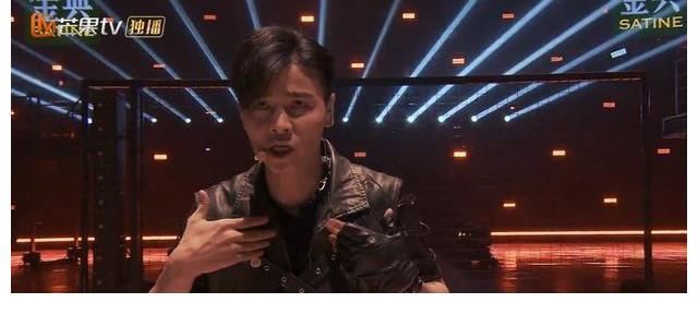 披荆斩棘的哥哥|《披荆斩棘的哥哥》张晋部落，武术元素创意十足，白举纲燃炸全场