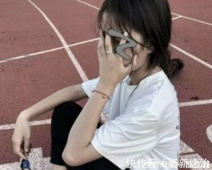 桃花运 女生在学校里面只能“扎马尾”试试这3款发型,桃花运好到爆