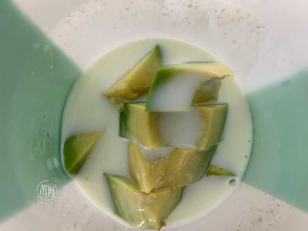 这水果12块一个,用来煮面,奶香浓郁,营养极高,贵点也值