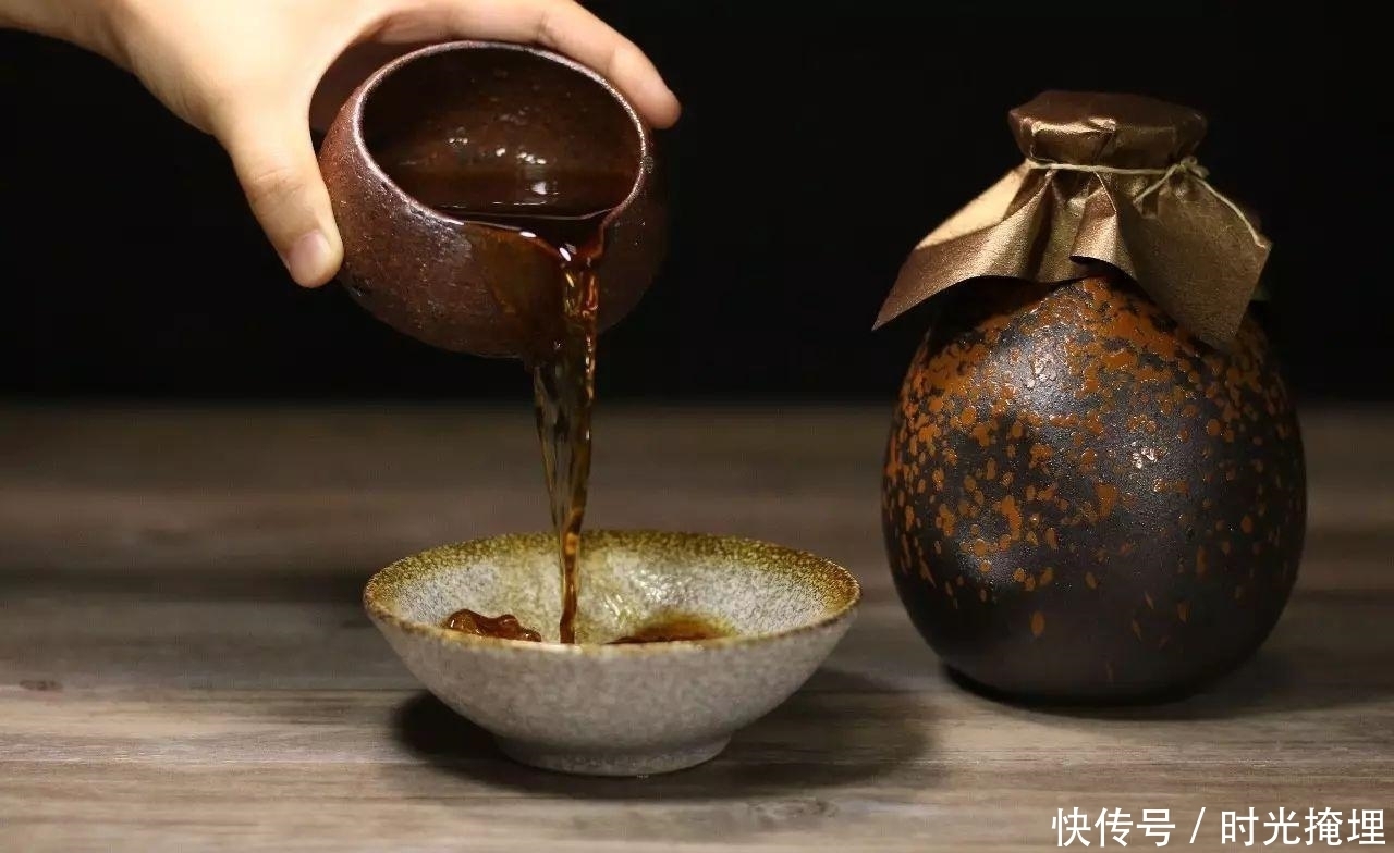 天气寒冷,鸡蛋用它冲一下,竟成了驱散寒湿、活血化瘀的圣品