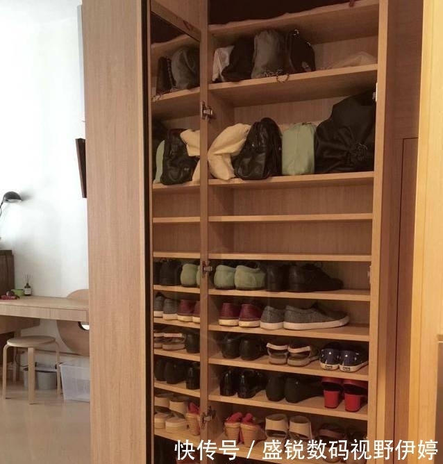 楼梯柜|租房租怕了 买了一套33平小户型 改造之后 老婆对我竖大拇指点赞