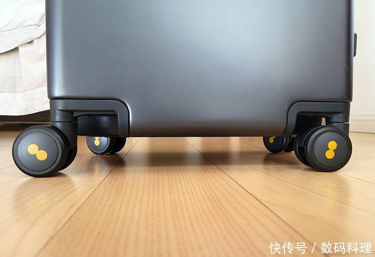 出行|出行好伴侣,够强够安心,地平线8号POWER系列登机箱测评报告