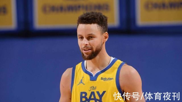 圣诞节|库里与娇妻过节!NBA联盟顶级好男人，妻子阿耶莎拥有中国血统!