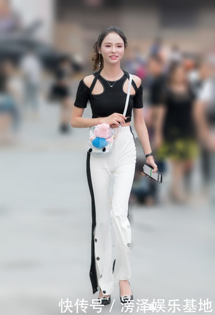 这么多的阔腿裤小姐姐,各种穿搭还不够吗?