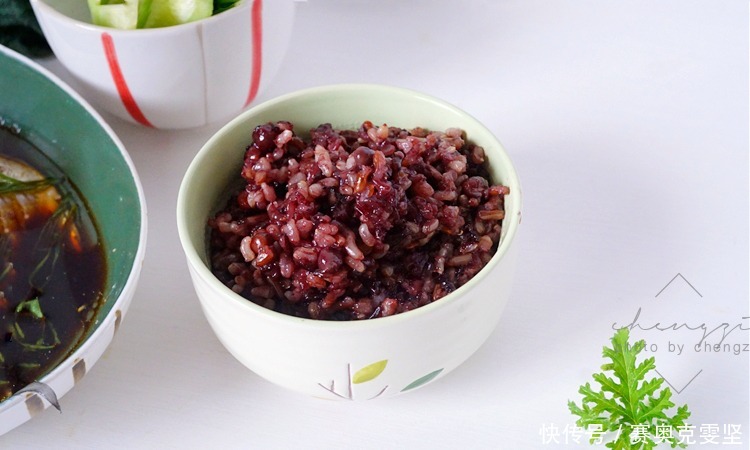 东北人|1个东北女人的极简3餐,悄悄走红朋友圈,网友:如此吃想胖都难