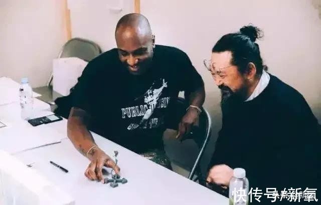 kanye 为什么他能把10块钱的塑料袋变成人人追捧的奢侈品？