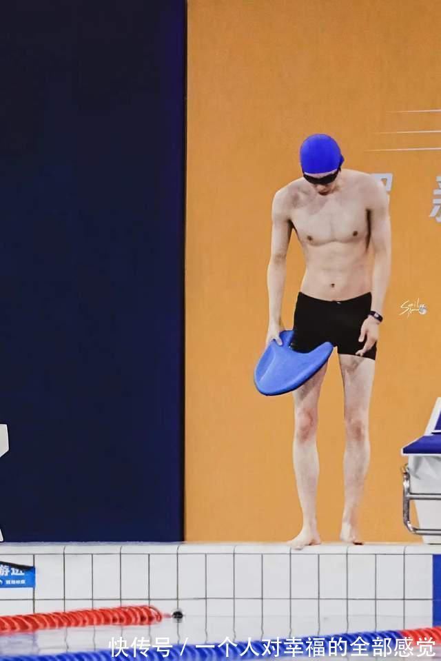 自律|好身材帅哥大赏!盘点娱乐圈自律拥有腹肌的男人们