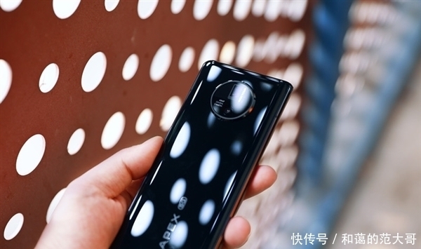 卷轴屏概念机|未量产一律按PPT手机处理!盘点那些华而不实的概念机