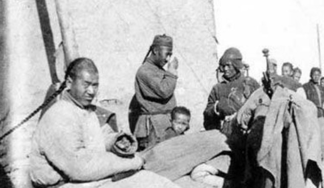 田会一$2004年,田氏家族后代带族谱到中国认祖归宗,宣称自己是中国人