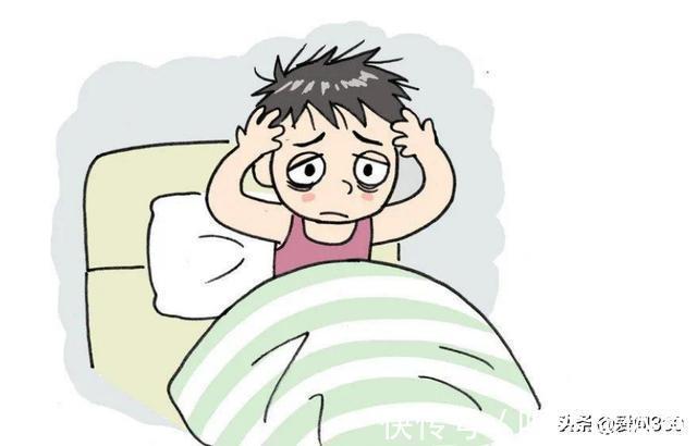 睡眠质量|中老年人失眠不能忽视，若想晚上睡得好，三种食物别触碰