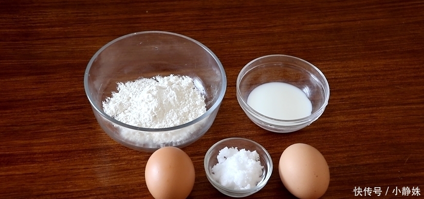 平底锅|不加泡打粉,不用发酵,这样做的小蛋糕超好吃,一个平底锅就搞定