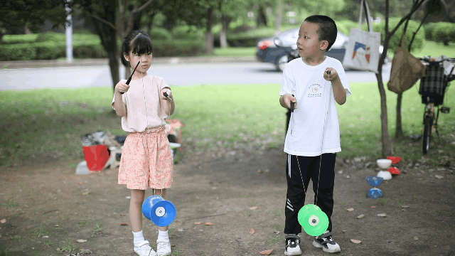 总教头|这位江北“总教头” 天天早上带着他们抖抖抖