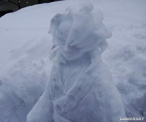 日本推特兴起堆“动漫雪人” 胖虎雪人神还原