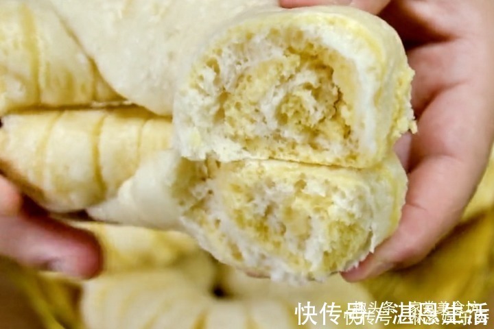 馒头|蒸馒头时，别再用清水和面了，试试此做法，馒头暄软劲道，营养高