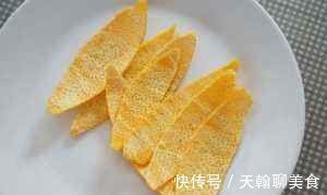 果皮|养花用果皮,直接扔盆里,7天长新芽,不怕养不活