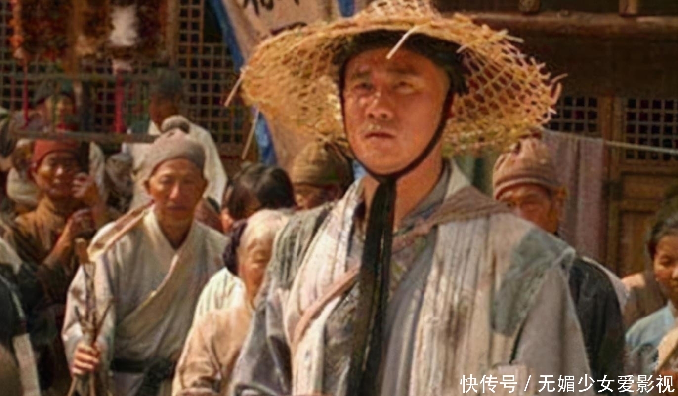 开国皇帝|朱元璋问儿媳：天下什么东西最大？儿媳回答4个字，让他开怀大笑